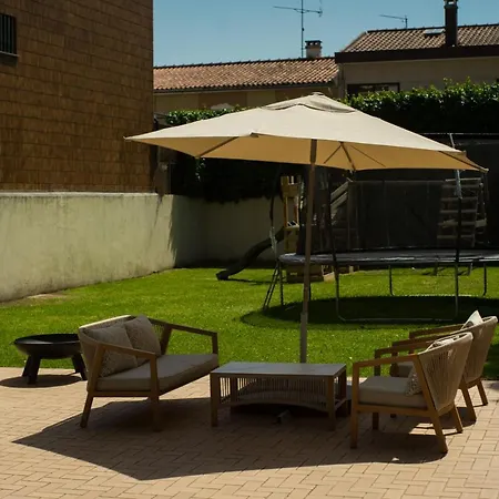 ゲストハウス 3 Marias